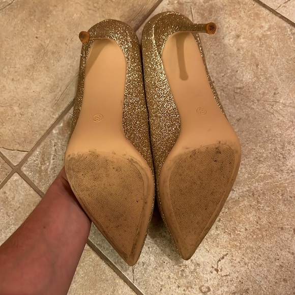 Sparkly gold stilettos size 8 glitter heels - Picture 4 of 5